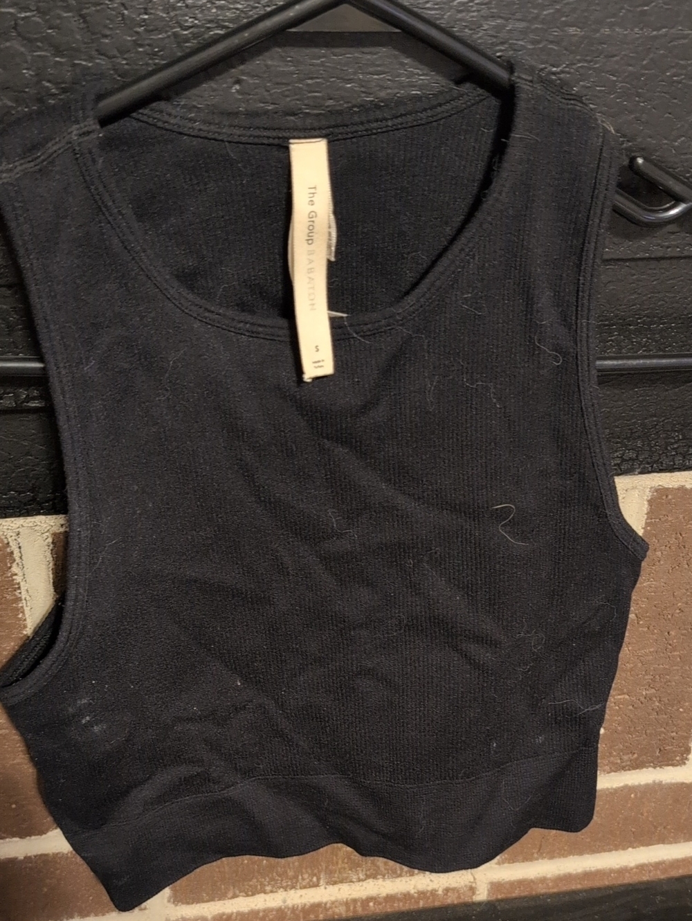 Babaton Black Ribbed Cropped Tank